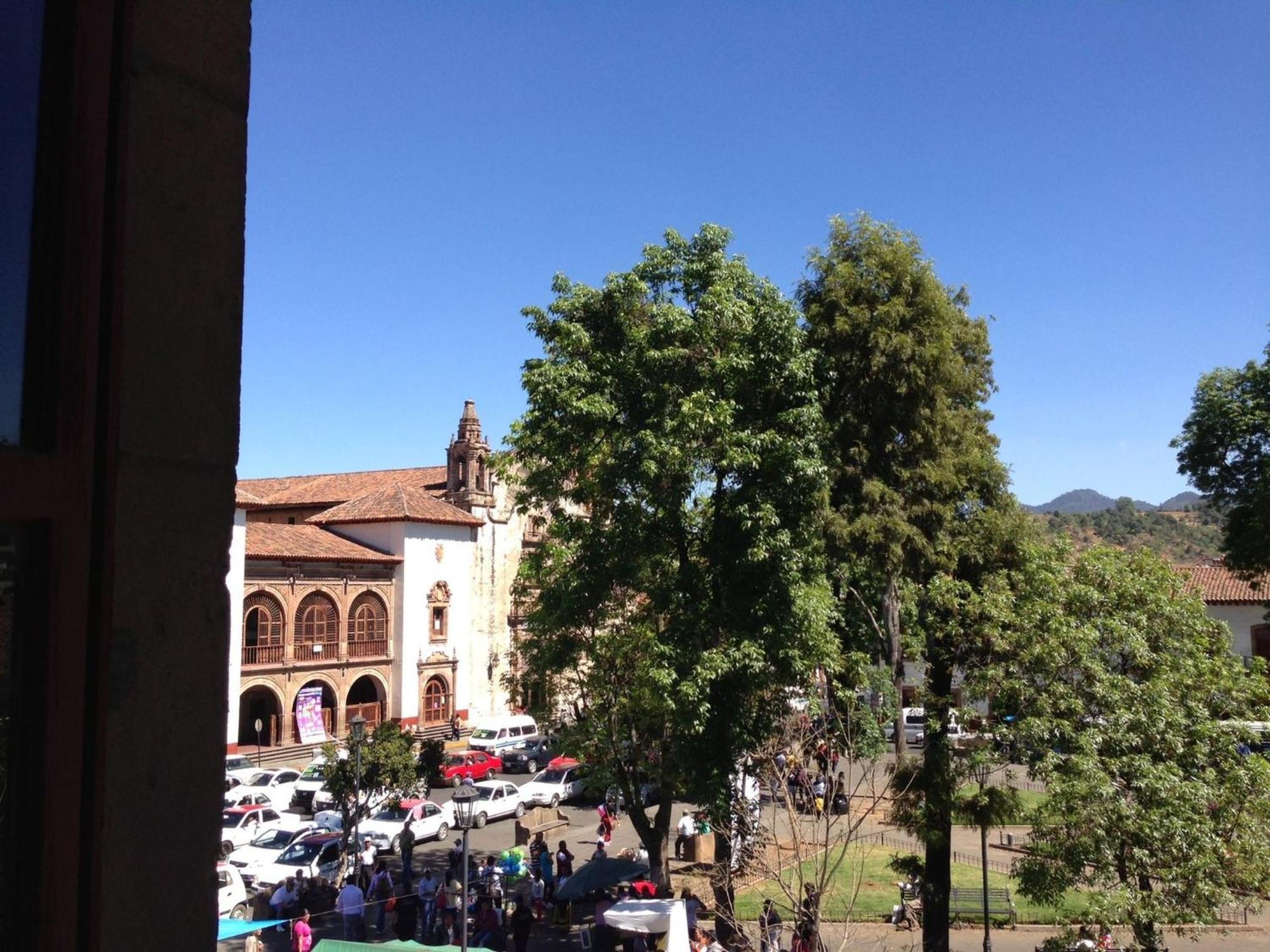 Posada De San Agustin Пацкуаро Экстерьер фото